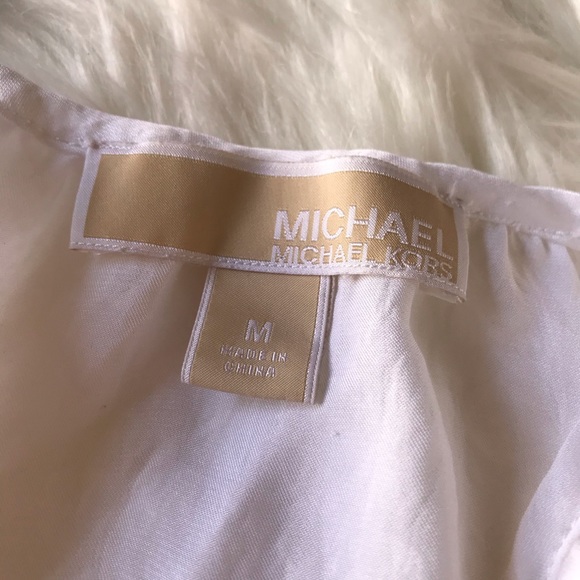 Michael Kors blouse 🤍✨ - Picture 4 of 4